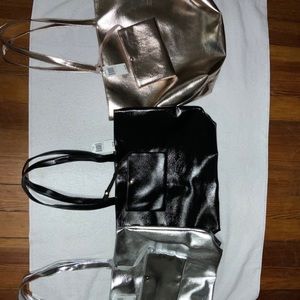 Totally tote! Bundle of 3! Black,silver, rose gold